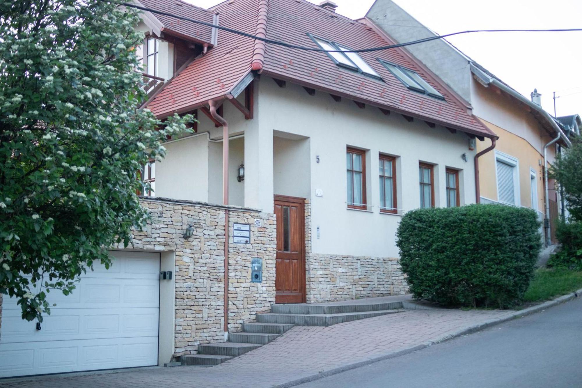 Gardonyi Apartman Διαμέρισμα Έγκερ Εξωτερικό φωτογραφία
